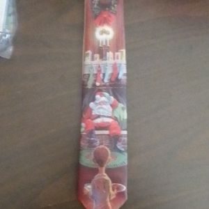 Men's vintage Ralph Marlin designs Christmas tie